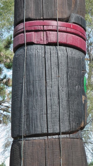 Kwakiutl Totem by Tony and Henry Hunt