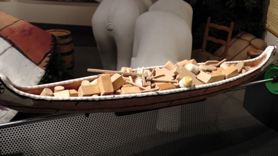 How I packed the model canoe. How I packed the model canoe.