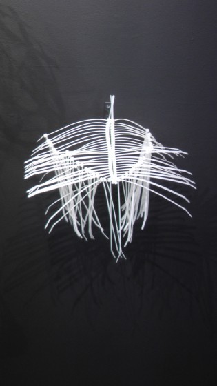 Elisabeth Picard, Macro organismes, 2011-2012, zip ties, painted steel hooks