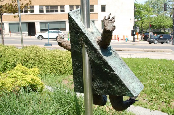 Le Jardin de Lyon by Jean-François Gavoty and Guerric Péré Le Jardin de Lyon by Jean-François Gavoty and Guerric Péré