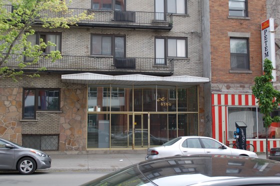 An awning on Saint Laurent just before Little Italy An awning on Saint Laurent just before Little Italy