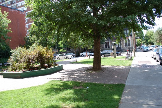 Parc Claude-Jutra, Clark and Prince-Arthur